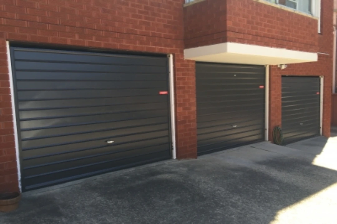 Garage Door Repairs North Shore